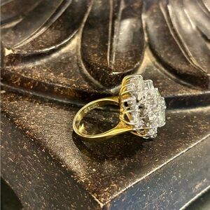 Elegant gold plated vintage burst ring